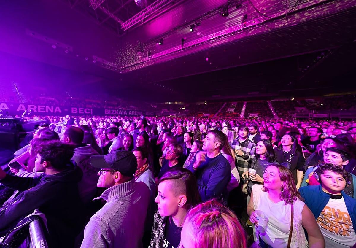 Imagen secundaria 1 - Gatibu va de menos a más en el primero de sus tres adioses en un BEC lleno