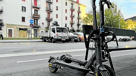 Los usuarios de patinetes eléctricos en Bizkaia se exponen a multas de hasta 1.000 euros a partir del 1 de enero de 2026
