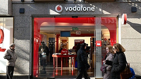Un juzgado obliga a Vodafone y Wizink a indemnizar con 4.000 euros a un cliente tras ser robado con un duplicado de tarjeta SIM