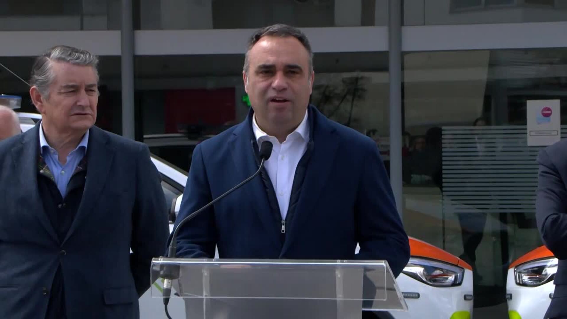 Entregan 14 vehículos a Protección Civil de Granada para reforzar su capacidad ante emergencias