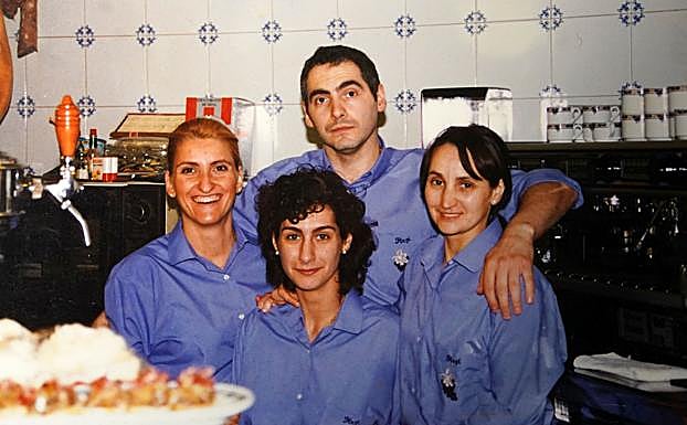María Jesús Novo Sañudo, María del Mar Díez Barrio, Juanma Díez y su tía Aquilina Barrio.
