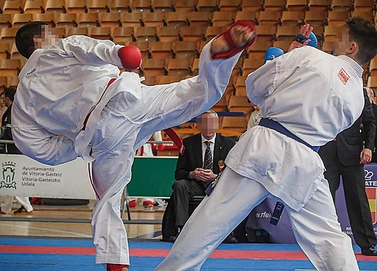 Multa de 2.000 euros a un club de karate de Bilbao por organizar un evento infantil sin permiso de la Diputación