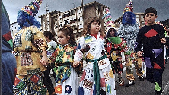 Literatura, carnavales y talleres este febrero en Etxebarri