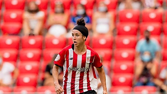 La vitoriana Itxaso Uriarte cierra su etapa como rojiblanca tras cinco temporadas en el Athletic