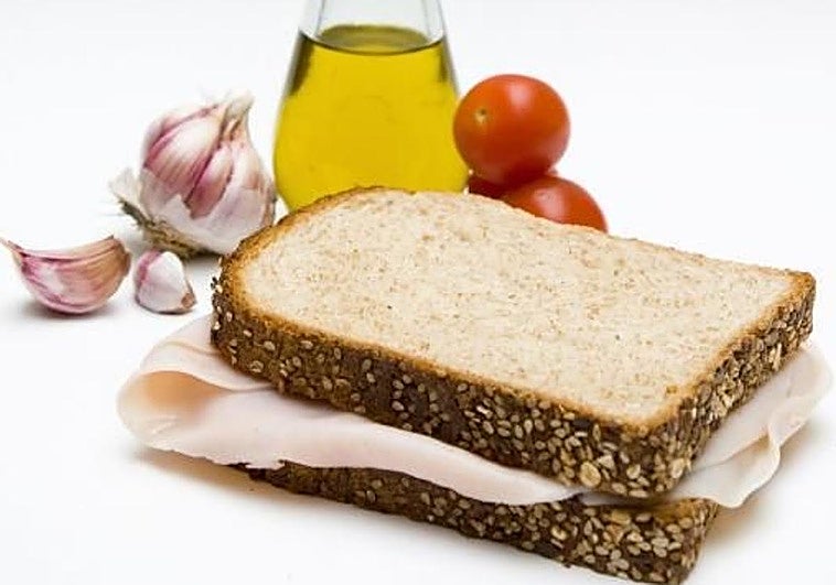 El importante aviso de un cardiólogo sobre el fiambre de pavo con más de 95% de carne: ¿es tan saludable?