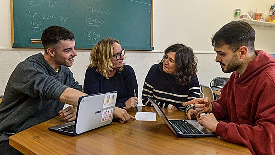 Colegios vascos comienzan a incorporar psicólogos para «cuidar» a sus profesores
