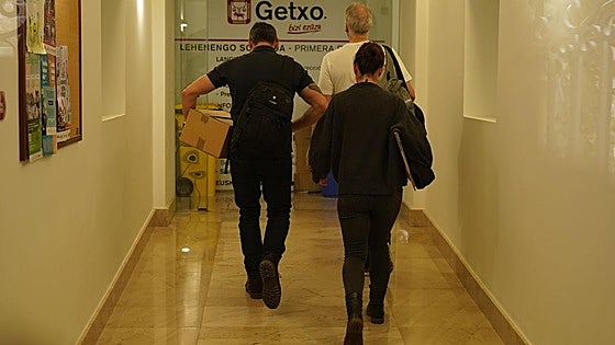 La Fiscalía respalda los registros y el volcado de los ordenadores en el 'caso palacete' de Getxo