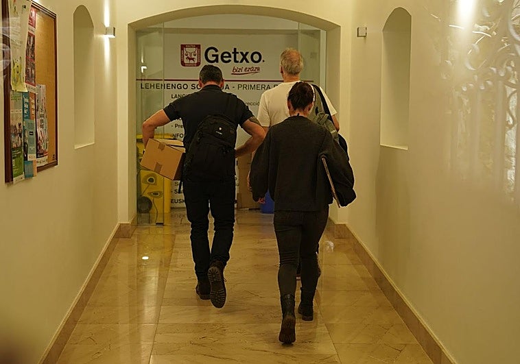 La Fiscalía respalda los registros y el volcado de los ordenadores en el 'caso palacete' de Getxo