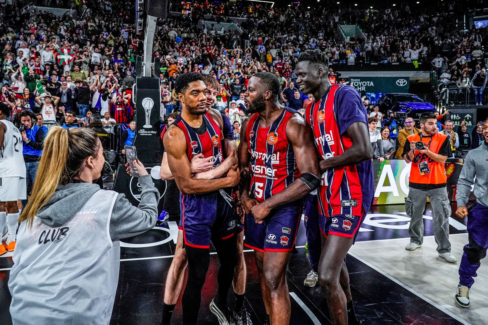 La gran final de la Copa del Rey entre el Baskonia y el Real Madrid, en ...
