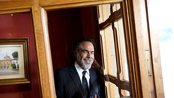 Problemas técnicos aplazan la inauguración de la instalación de Alejandro G. Iñárritu y su visita a Bilbao