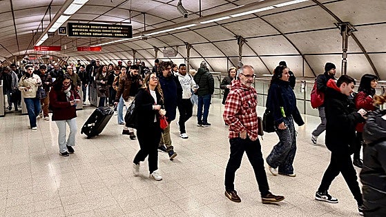 La huelga general de ELA y LAB por un SMI propio desafía hoy a gobierno y patronal