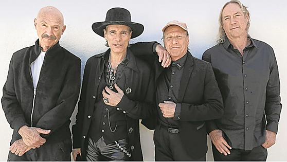 «Tocar con Bowie y Zappa me cambió la vida de muchas maneras»