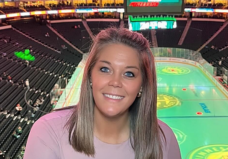 Una conocida periodista deportiva de 37 años y sus tres hijos mueren en el incendio de su casa en Minnesota