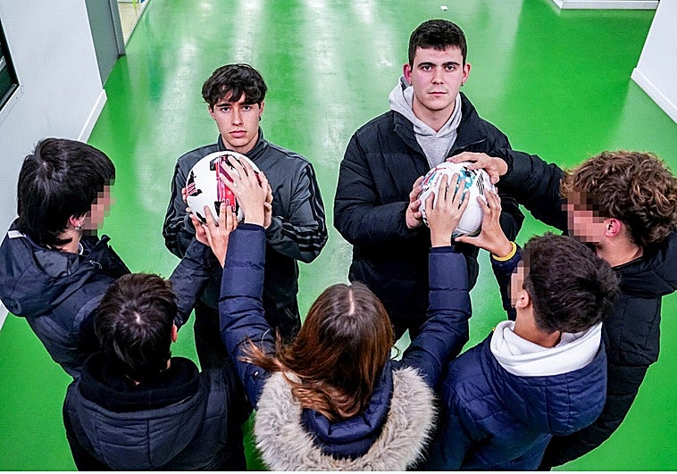 El calvario de los árbitros en el fútbol base: «El jugador vino a pegarme, yo tenía 15 años»