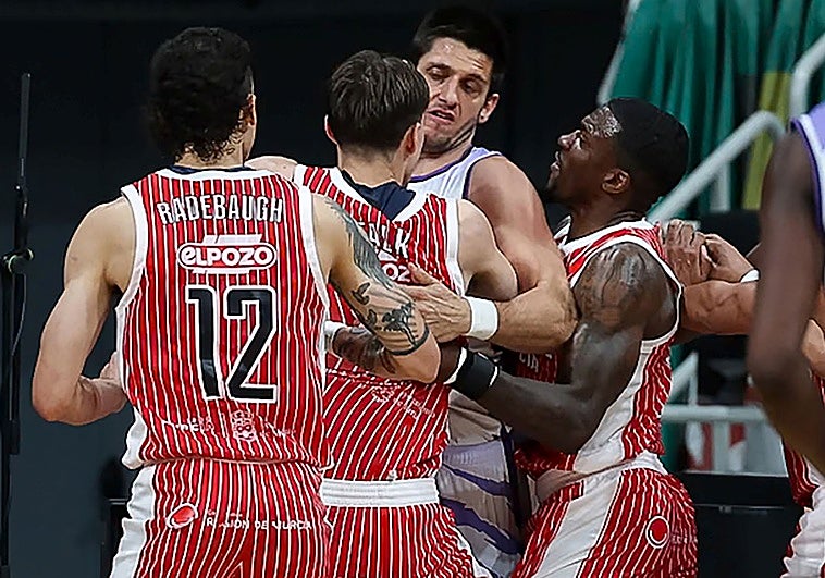 El arrebato que rompió el partido