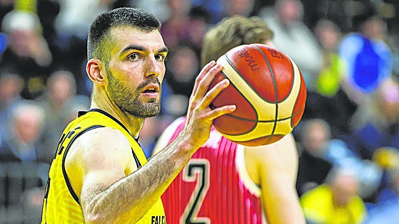«El Surne Bilbao es favorito, pero podemos competir contra cualquier grande»