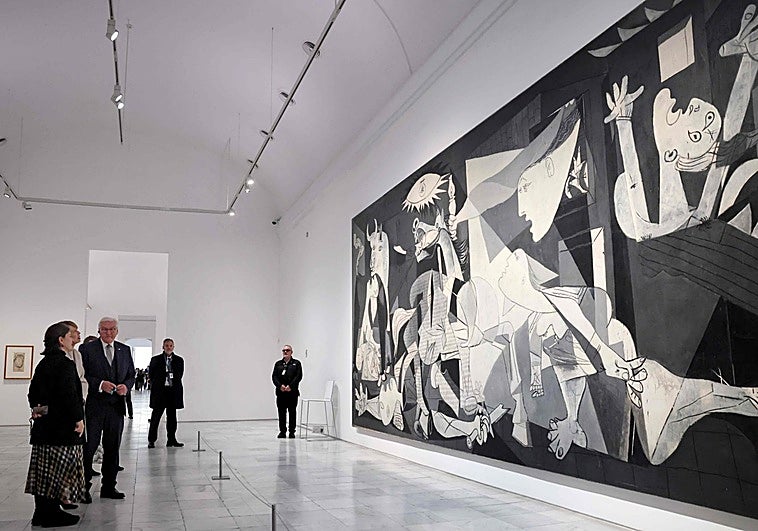 El Gobierno vasco no se rinde con el 'Guernica' pese al rechazo de Urtasun: «No es una decisión técnica, es política»