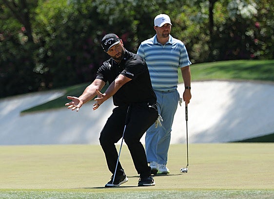 Rahm olvida el desastre y supera el corte en el Masters por la mínima