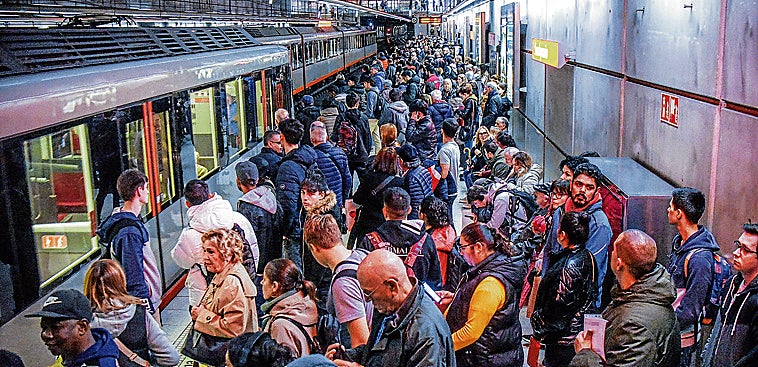 El transporte público vizcaíno rompe la barrera de los 200 millones de viajeros