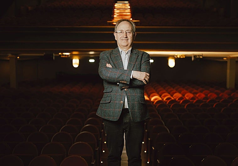 «La imagen del productor teatral que solo pone dinero se ha terminado»