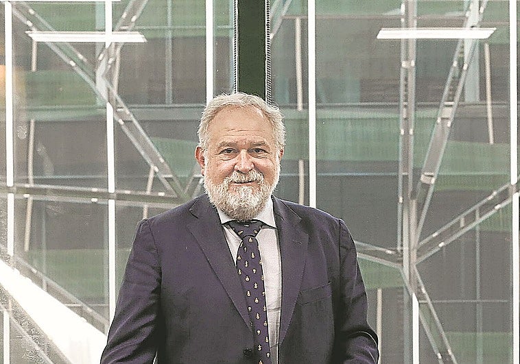 Zudaire dejará la presidencia de la Cámara de Bilbao para dedicarse en exclusiva a Petronor