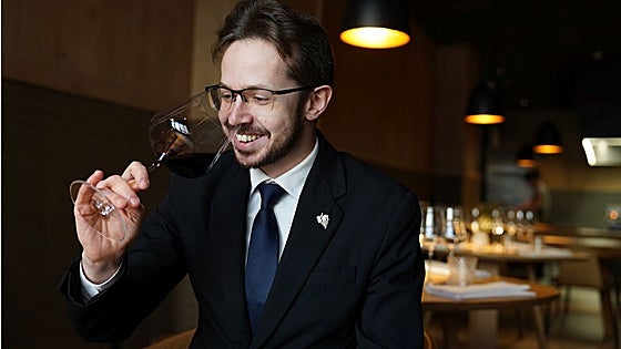 Davide Dall'Amico, subcampeón en el Concurso de Sumilleres de España y el mejor de Euskadi
