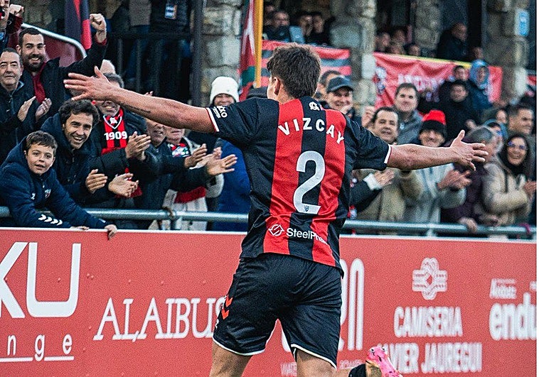 Fadura, pieza clave en la lucha del Arenas por la permanencia