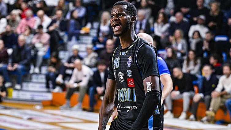 El exbaskonista Ousmane Ndiaye, otro talento captado por las universidades americanas