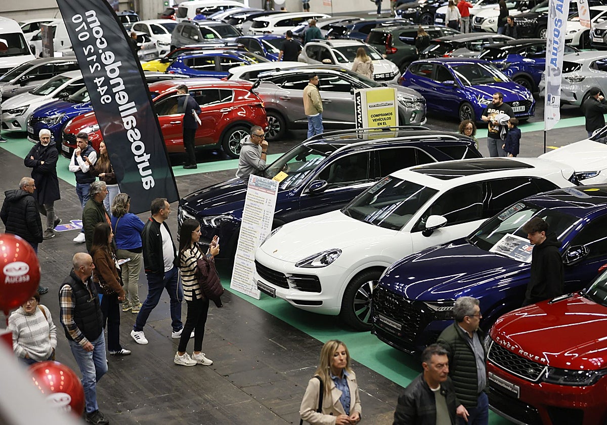 1.500 coches de ocasión se citan en el BEC con grandes descuentos | El Correo