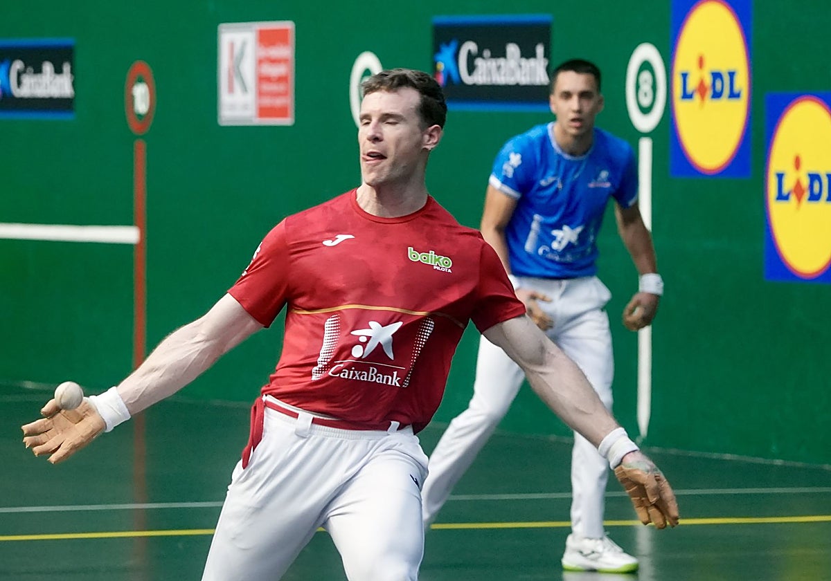 Artola recurre a la épica para estar en las semifinales del Manomanista