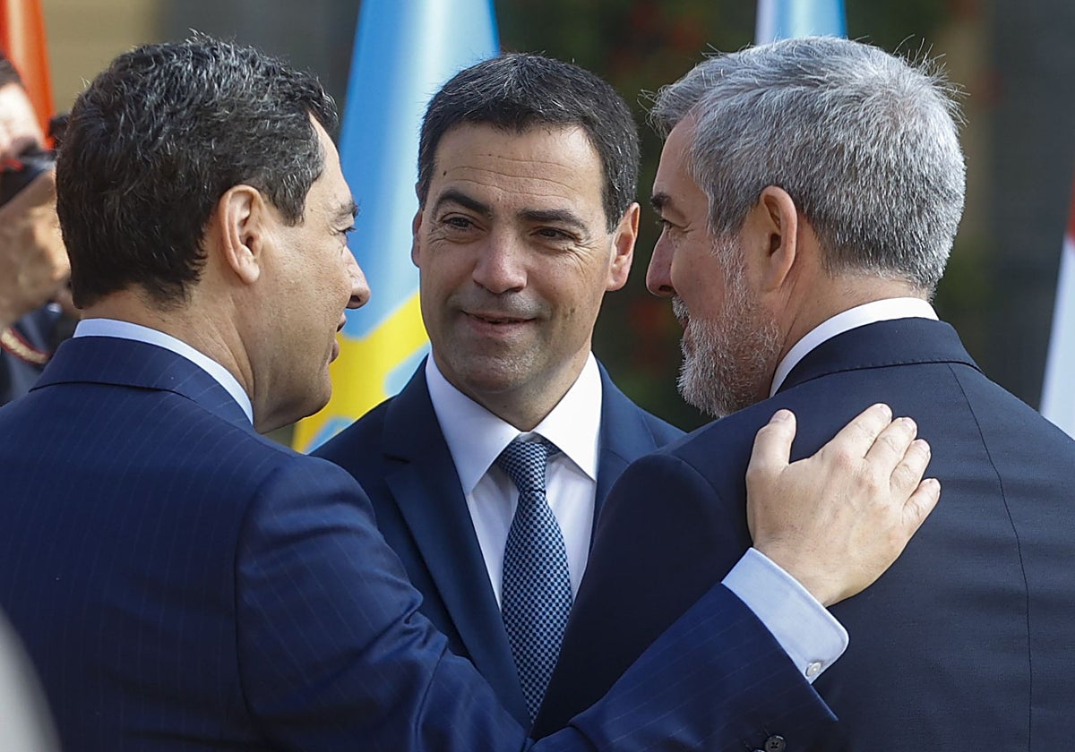 Pradales aprecia en Juanma Moreno «otra forma de hacer política» a dos días de las elecciones andaluzas