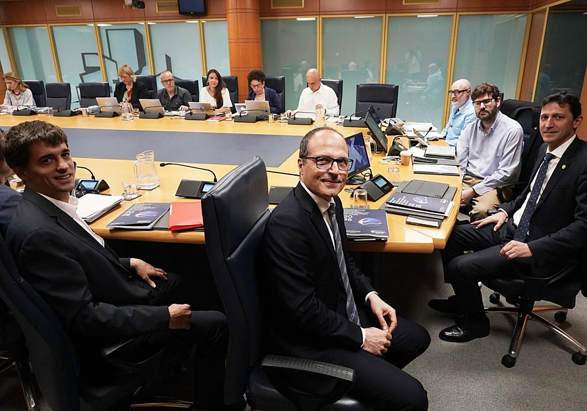 El Gobierno central financiará la mitad de los gastos en dependencia de Euskadi