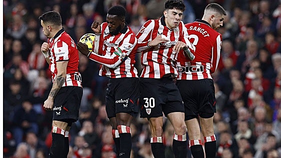La plantilla del Athletic es con una media de 27,3 años la segunda de mayor edad del siglo