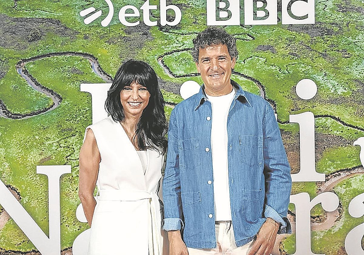 África Baeta presentará el espacio en ETB2 a las 19.30 horas y Xabier Sukia lo hará a las 13.30 en ETB1.