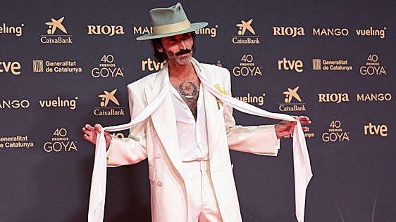 Leiva confirma su retirada temporal de los escenarios: «La vida real es la de casa y la he descuidado mucho»