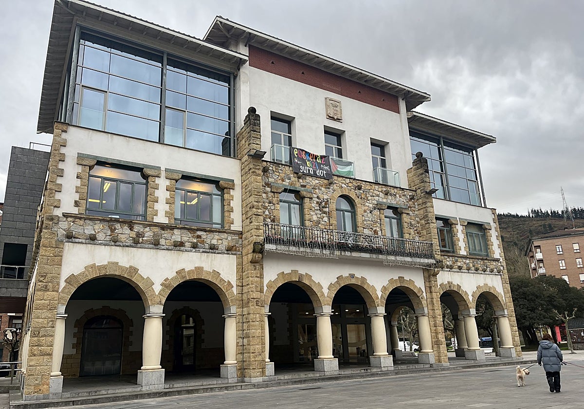 Agresión transfóbica en Arrigorriaga: «Me dijo que nunca voy a ser un hombre porque tengo vagina»