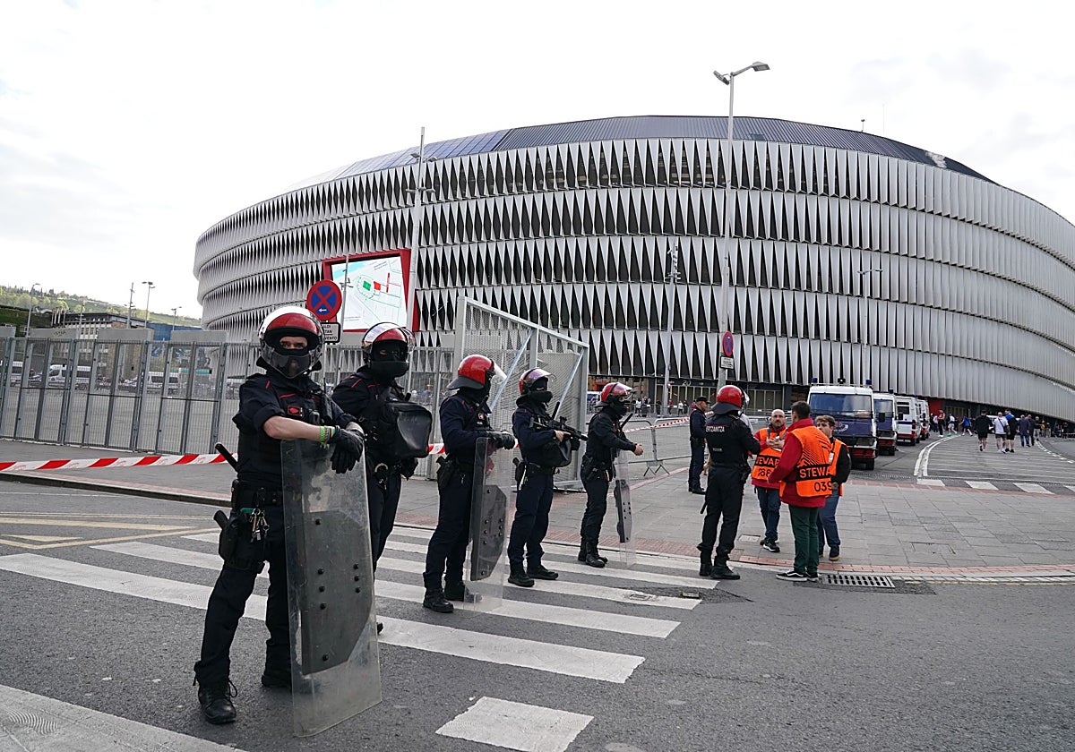 Los elevados costes de seguridad, el gran lastre de las sedes vascas en el Mundial
