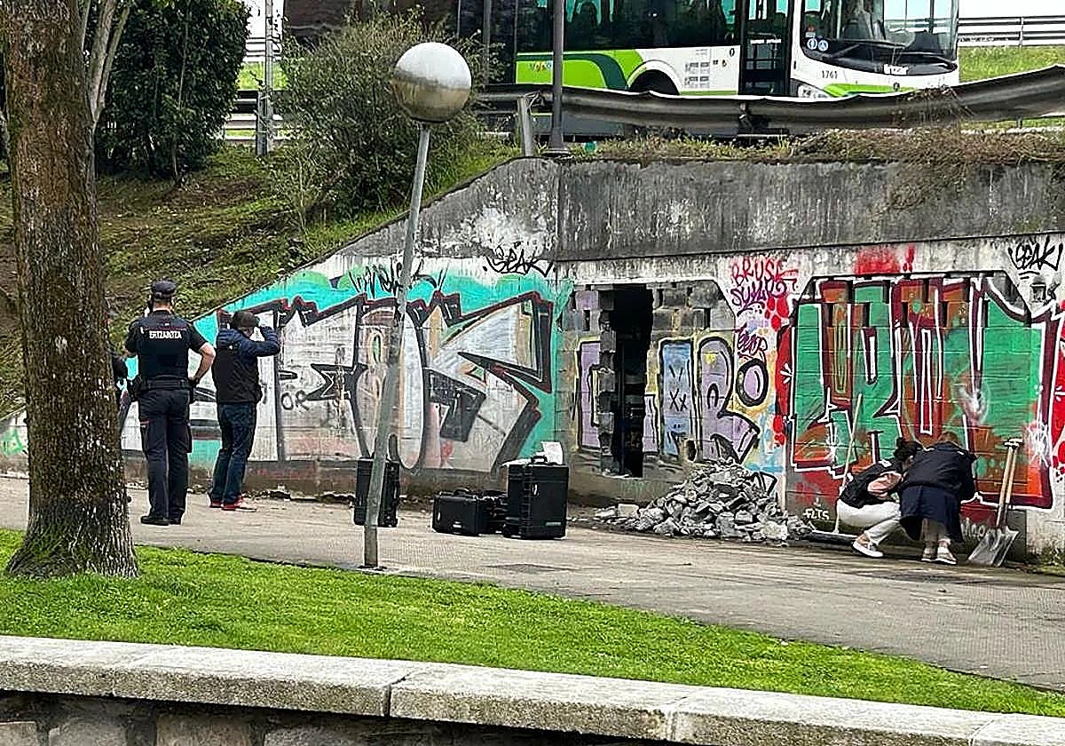 Declaran en rebeldía a uno de los dos heridos de bala por di