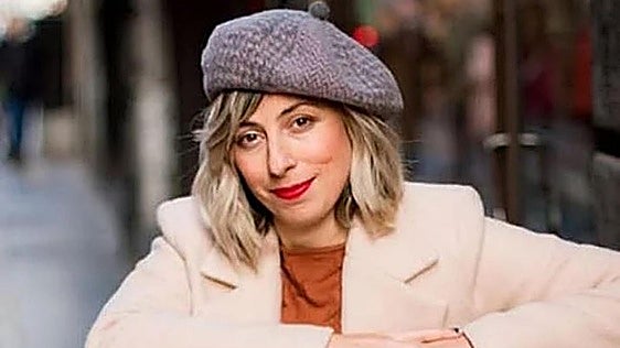 Cierra la tienda Ah! del Casco Viejo: descuentos, emoción y una ola de apoyo a Vanesa