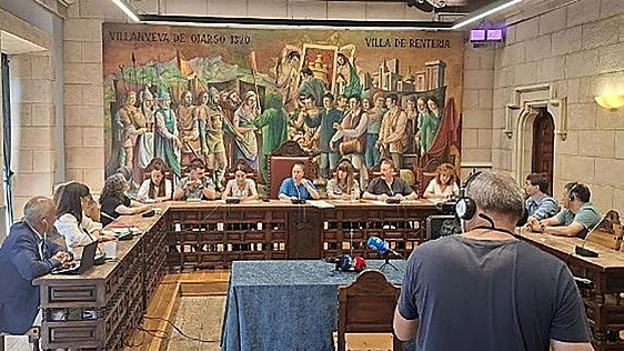 Rentería admite que los protocolos de seguimiento «fallaron» en el caso de la bertso eskola