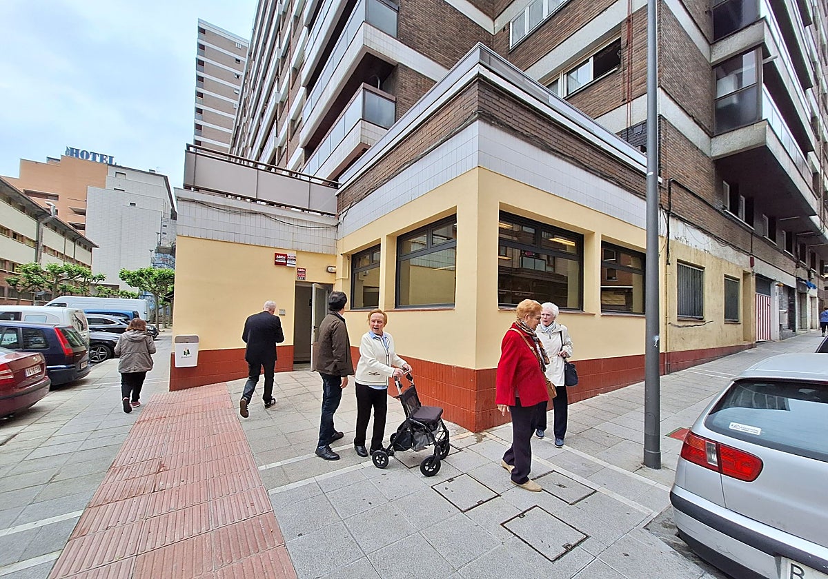 Basauri cuenta con seis centros de jubilados.