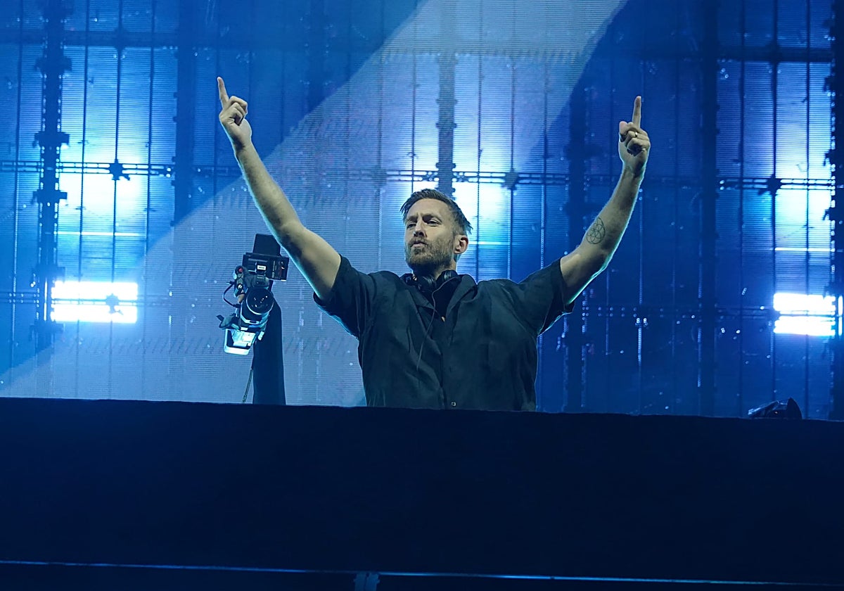 Fiestón en Kobetamendi: Calvin Harris convierte Ibiza enun barrio de Bilbao