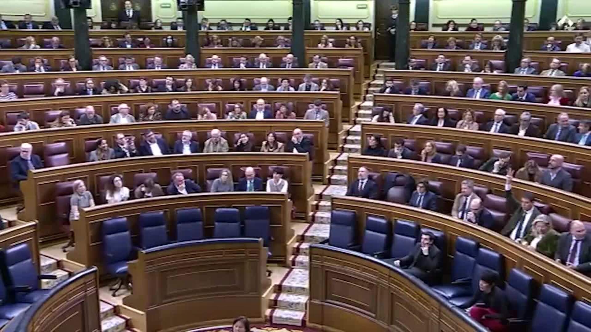 PP, Vox y Junts tumban el decreto del 'escudo social' | El Correo