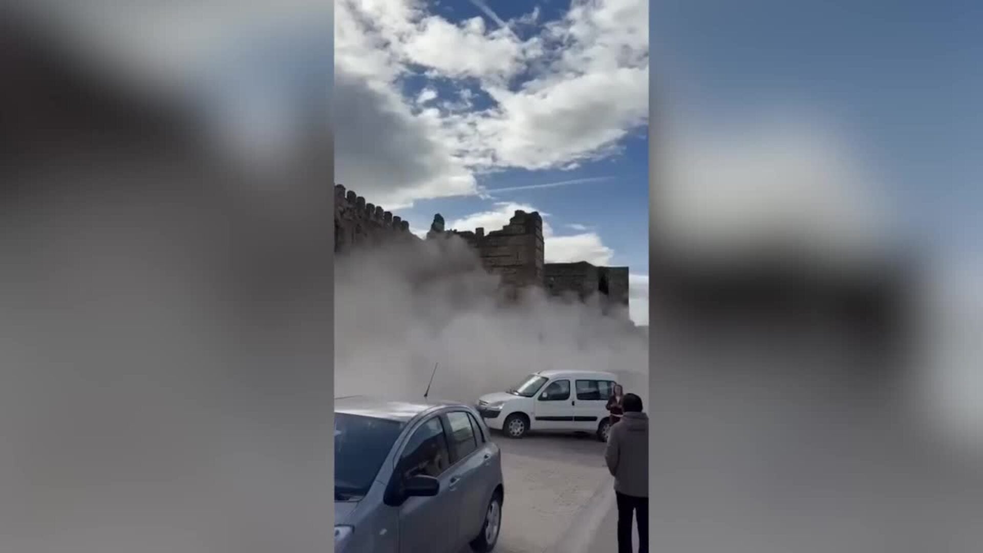 Se derrumba una de las torres del Castillo de Escalona
