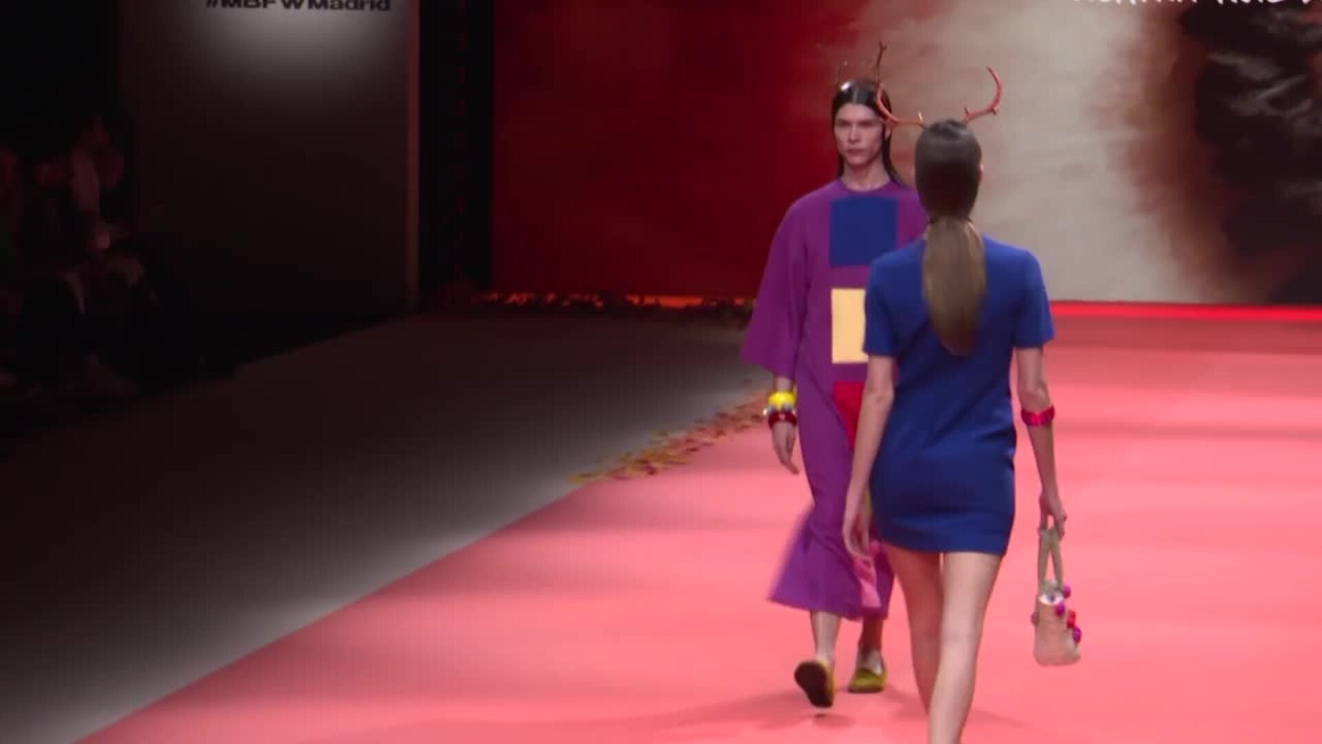 Mercedes-Benz Fashion Week pone el broche de oro a una nueva edición