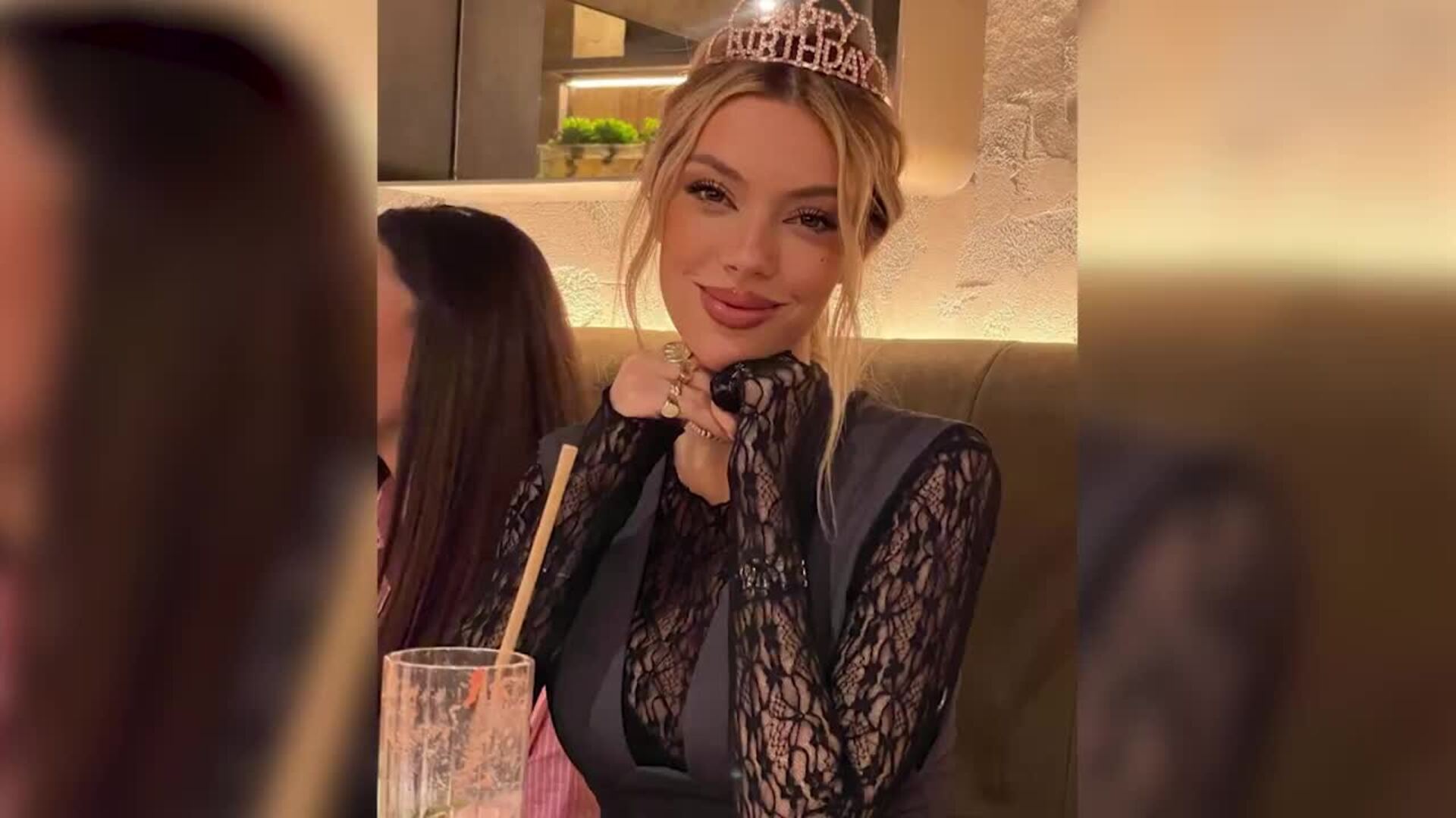 Alejandra Rubio cumple 26 años en la mejor compañía