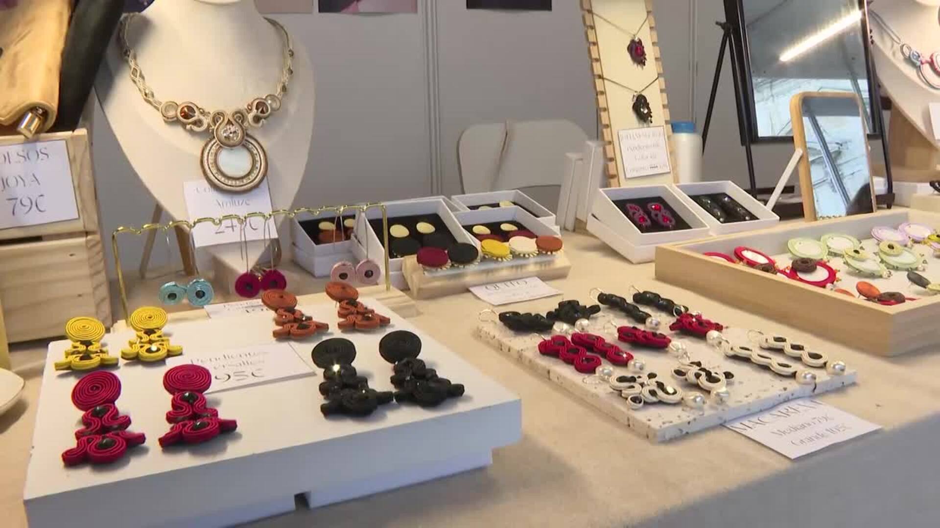 La Feria de Artesanía de Bilbao Eskutartie acerca productos de artesanía a la ciudadanía