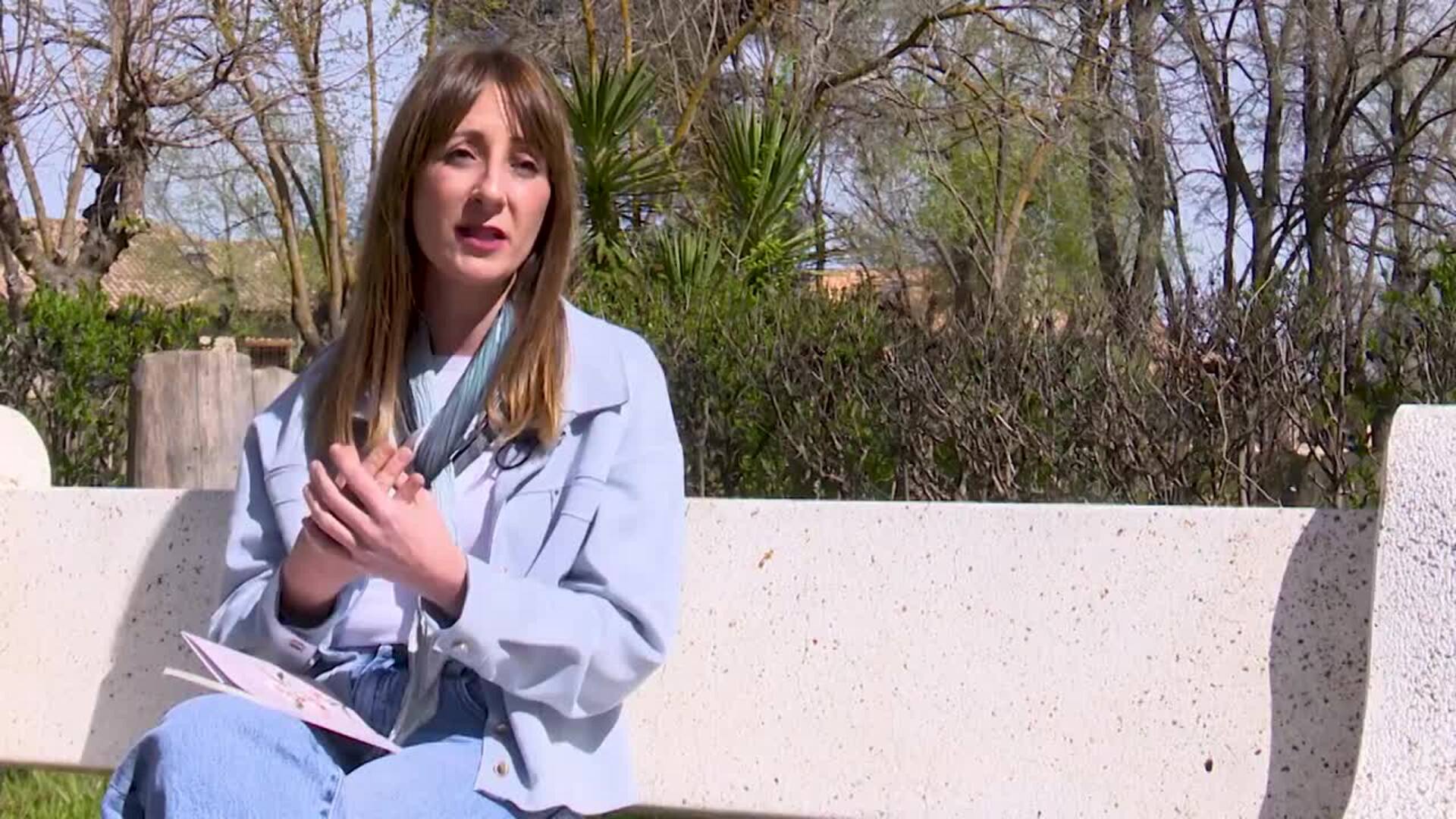 'Y de repente abril', primer poemario de la albaceteña Caridad Gómez