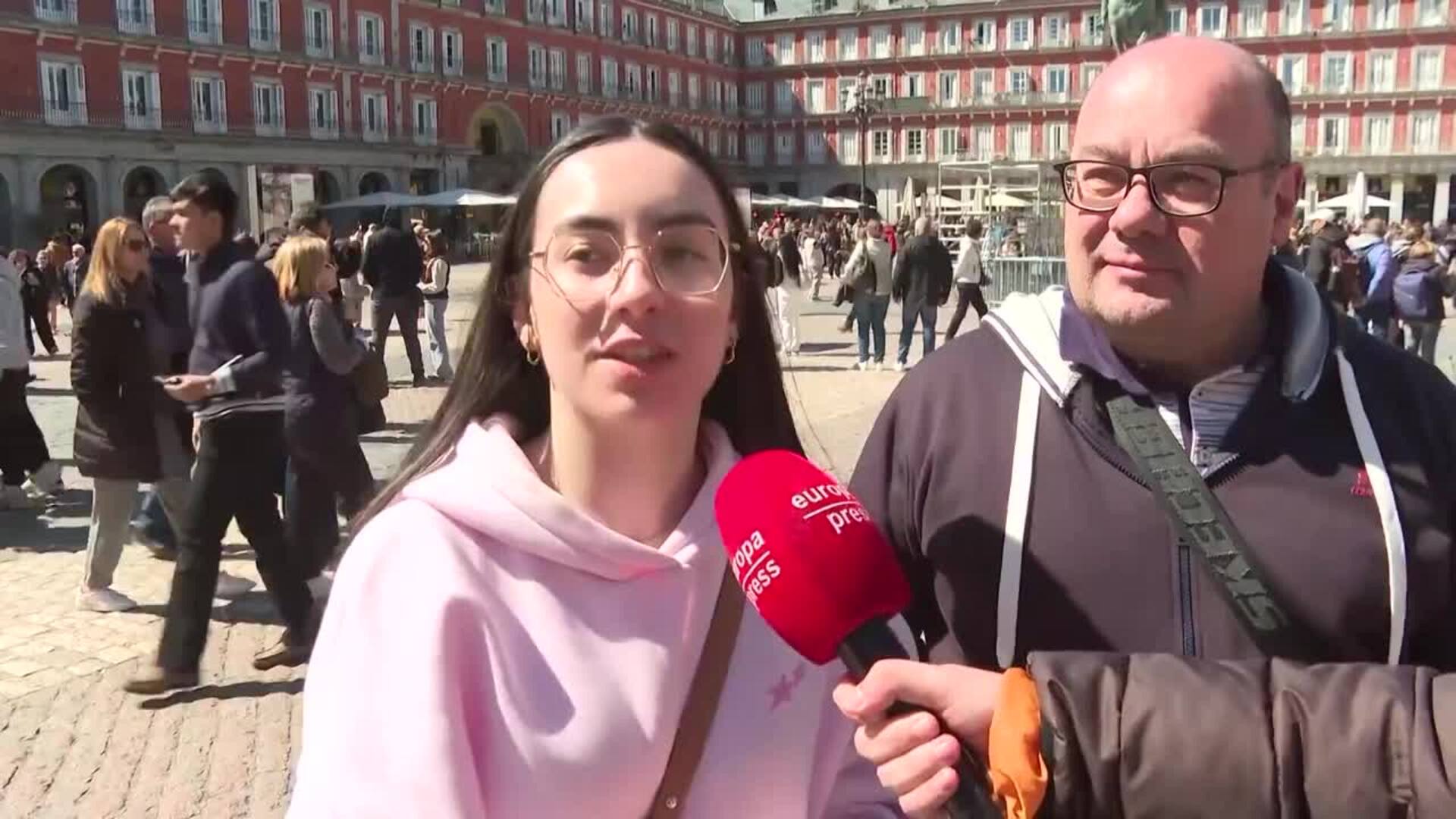 Turistas en Madrid destacan las particularidades de la Semana Santa en la capital