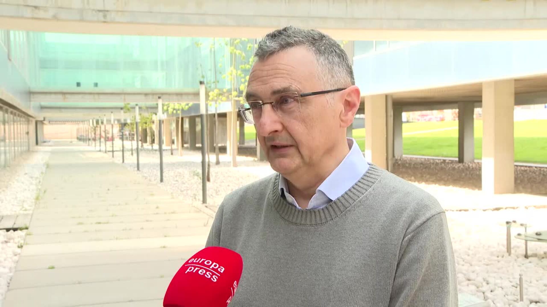 Experto recalca que la misión a la Luna supone “beneficios” para la “humanidad"